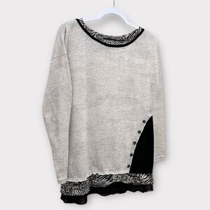 Michael Tyler Asymmetrical Long Sleeve Mesh Animal Print Pullover Tunic Blouse M